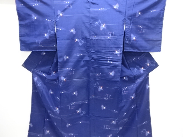 未使用品　蝶模様織り出し手織り紬着物